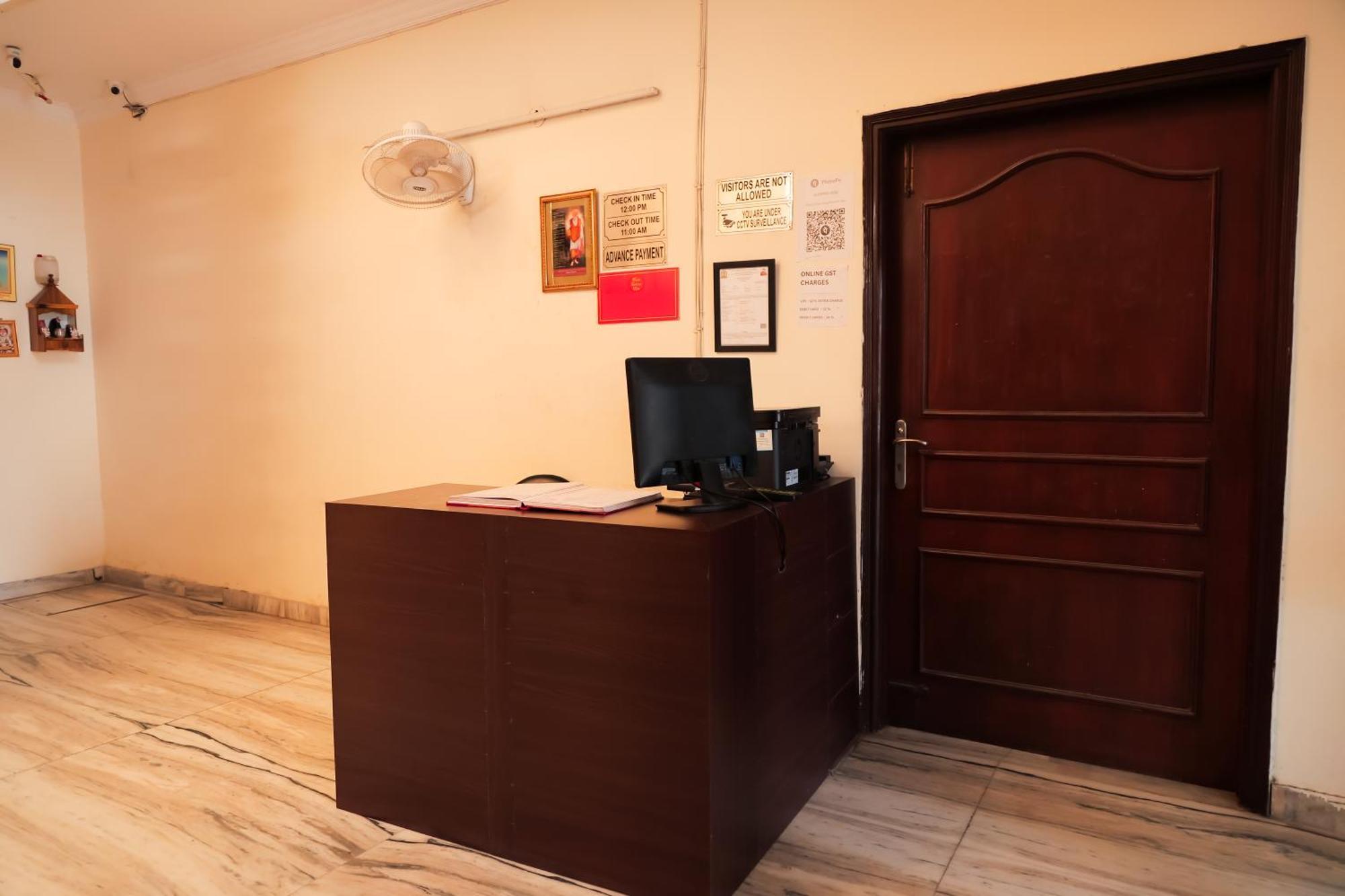 Hotel Green Villa - Near Anand Vihar Station Nueva Delhi Exterior foto
